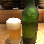 和呑旬 通木 - 瓶ビールはハートランドです。