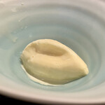 蒼 - 岡山ジャージーミルクのアイスクリーム
      カレーの後のスッキリとした甘さのアイスクリームは最高です♪