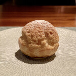 蒼 - 焼きたてのシュークリーム
      できたての美味しさは格別なのです♪