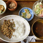 Uraku Dou - ドライカレー定食