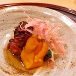 Kasumitei Matsubara - ⚫煮物　「タコ柔らか煮、しんとり菜、揚げ、カボチャ」