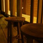 海坐 - 宿泊棟の目の前の憩いの場。