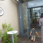 入り口はこちら