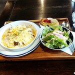 Kafe Rozu Ando Emu - カレードリアのセット ドリンク付き1000円税込み