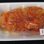 うおせい - 鮭フライのあんかけソース150円