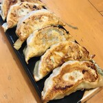 焼き餃子6個