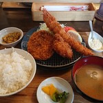 とんかつ割烹 やすいみ～と - 