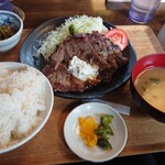 とんかつ割烹 やすいみ～と - 