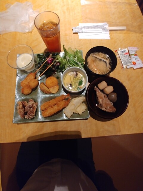 大地の贈り物 上野店 上野広小路 バイキング ネット予約可 食べログ