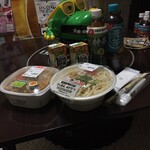 セブンイレブン - 料理写真:うどんと親子丼