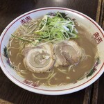 Hakata Ramen Ebisu - ラーメン（大盛）