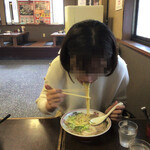 恵比須 - カミさん堪能中～(^^)