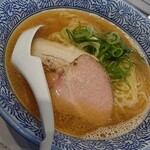 麵屋カモメ亭 - 