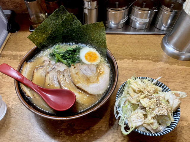 實家 戸部本町店 ミノルヤ 高島町 ラーメン 食べログ 實家 戸部本町店 ミノルヤ 高島町 ラーメン 食べログ