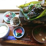 徳兵衛茶屋 - あまご朴葉焼き定食(1,700円)
