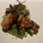 エクアトゥール - 鶏の炭火焼 山くらげ