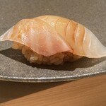 熟成鮨 万 - スズキ