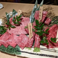 尾崎牛焼肉 銀座 ひむか - 幻の尾崎牛特選五種盛り合わせ
