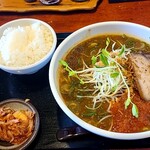 ラーメンたろう 姫路中地店 - 