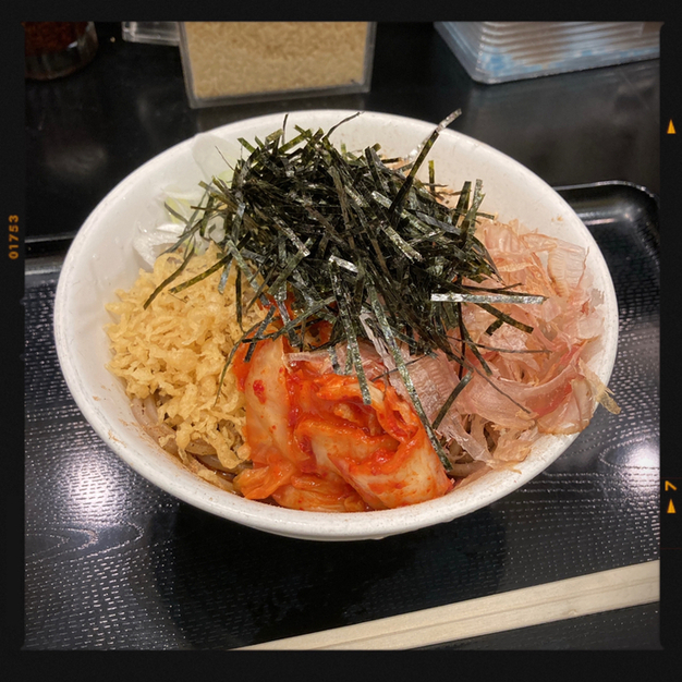 なぜ蕎麦にラー油を入れるのか 神田小川町店 小川町 そば 食べログ なぜ蕎麦にラー油を入れるのか 神田小川町店 小川町 そば 食べログ