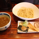 麺&カフェ コイコイ - 赤城鶏の白湯と鯖節のつけ麺¥800