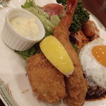 レストラン・ケルン - タルタルソースとカニクリームコロッケ＆海老フライ