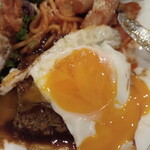 レストラン・ケルン - 半熟目玉とハンバーグ