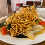 南海飯店 - かたい焼ソバの麺