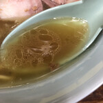 家系ラーメン まこと家 - デフォのスープ