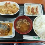 大衆食堂 半田屋 - 料理写真: