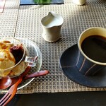 ｃａｆｅ　福座 - わらび餅パフェ＆福座ブレンド