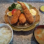 とんかつ くにか - ミックスかつ定食