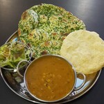 インド料理 GANDHI - ウタラカンドランチ ￥1000