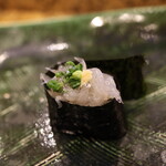 にぎり鮨 一五〇 - 生しらす