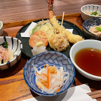 魚とおばんざい 泉士 - 天麩羅盛り合わせ御膳