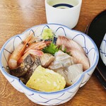 魚処 定吉 - 海鮮丼