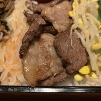 薩摩 牛の蔵 広尾本店 - 焼肉ジューシー