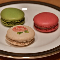 シャンパン セットとクラブ ラデュレ By マダム チェチーリア ラデュレ サロン ド テ 銀座三越店 Laduree Salon De The 銀座 マカロン 食べログ シャンパン セットとクラブ ラデュレ By マダム チェチーリア ラデュレ サロン ド テ 銀座三越店 Laduree Salon De The 銀座 マカロン 食べログ
