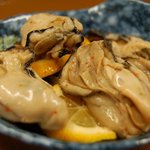 沖野水産 - 酢牡蠣。プルプル。味は少しぴりっとして美味。