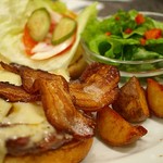 ベーカーバウンス - ベーコンチーズバーガー（スイスチーズ）