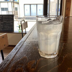 blanc cotta - 自家製ジンジャーエール(350円)