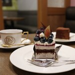 羅座亜留 - 
