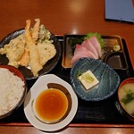 七福 - 刺身と天ぷらの定食
