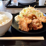 親子丼 トリカイ エクスプレス - 