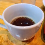 Qindao Chinese Restaurant - サービスのコーヒーです。