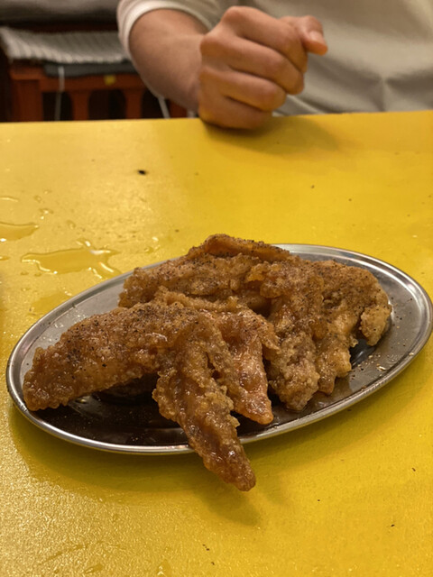 海鮮トロ箱と島やさい天串 ぬもんちゅが 県庁前 沖縄料理 ネット予約可 食べログ