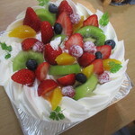 菓子工房 アンシャンテ - 料理写真:バースデーケーキ！