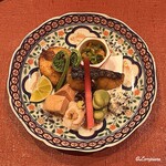 御料理 寺沢 - とり貝のにぎり､鮟鱇の肝､河豚の唐揚､海鞘と野蜀葵の酢物､鰆焼､香茸白和え､蚕豆､屈み､薑生姜