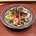 御料理 寺沢 - とり貝のにぎり､鮟鱇の肝､河豚の唐揚､海鞘と野蜀葵の酢物､鰆焼､香茸白和え､蚕豆､屈み､薑生姜