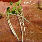 レストラン 牛石 - 肉の絨毯？